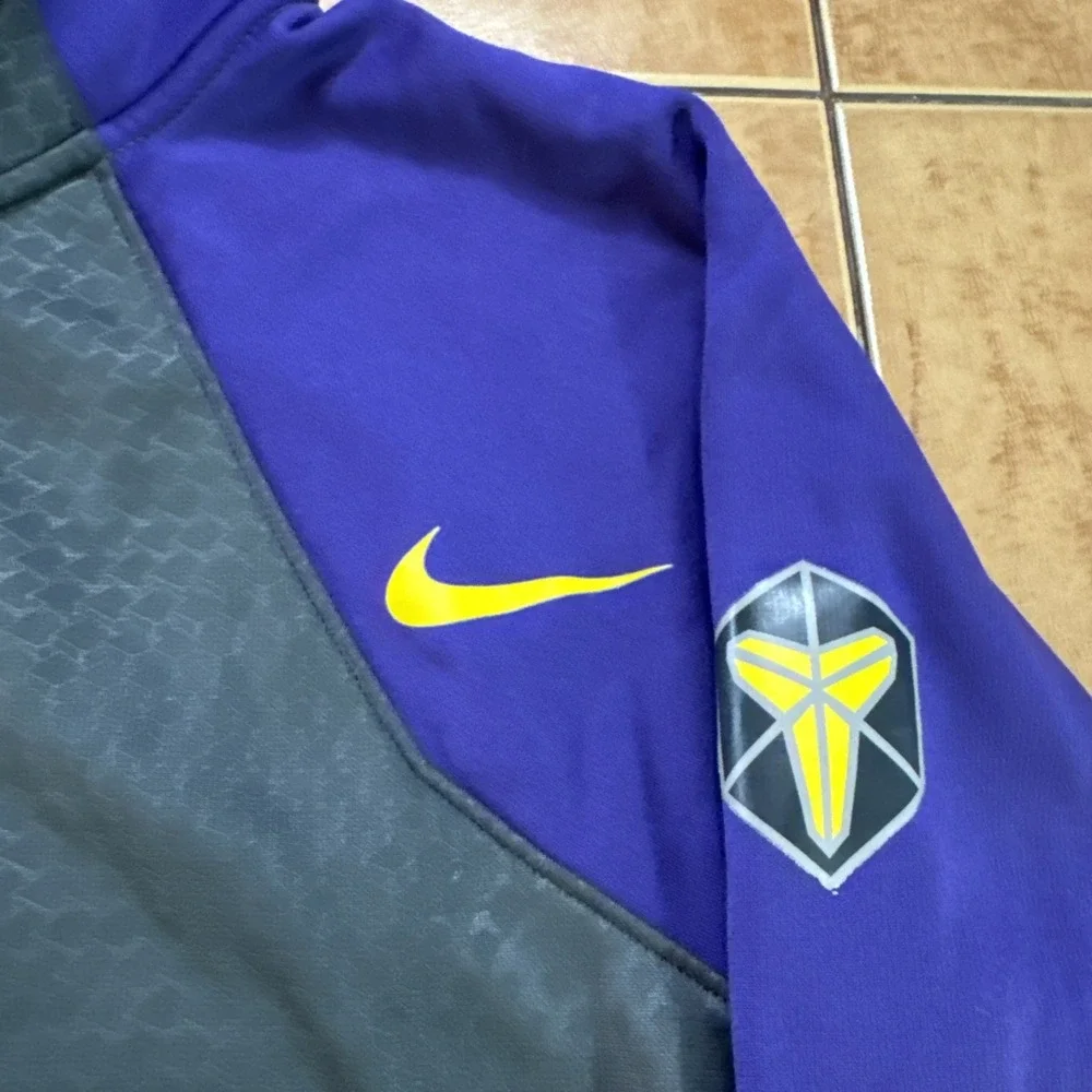 Nike Kobe Zip Up Jacket‎ Therma-Fit Men's Sz Small Gray Purple Mamba NBA Lakers